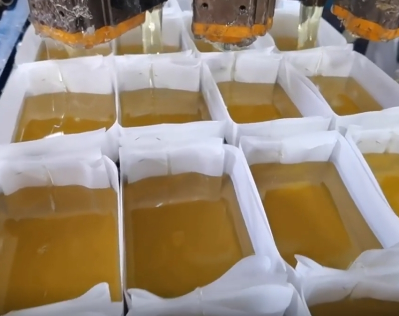 Adhesive formulation lab and raw material testing at Peizhi Trading